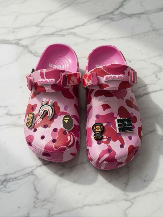 CROCS Shoes - CROCS Woman Size 9/ Men Size 7Pink Camo Slip-On Sandals with charms